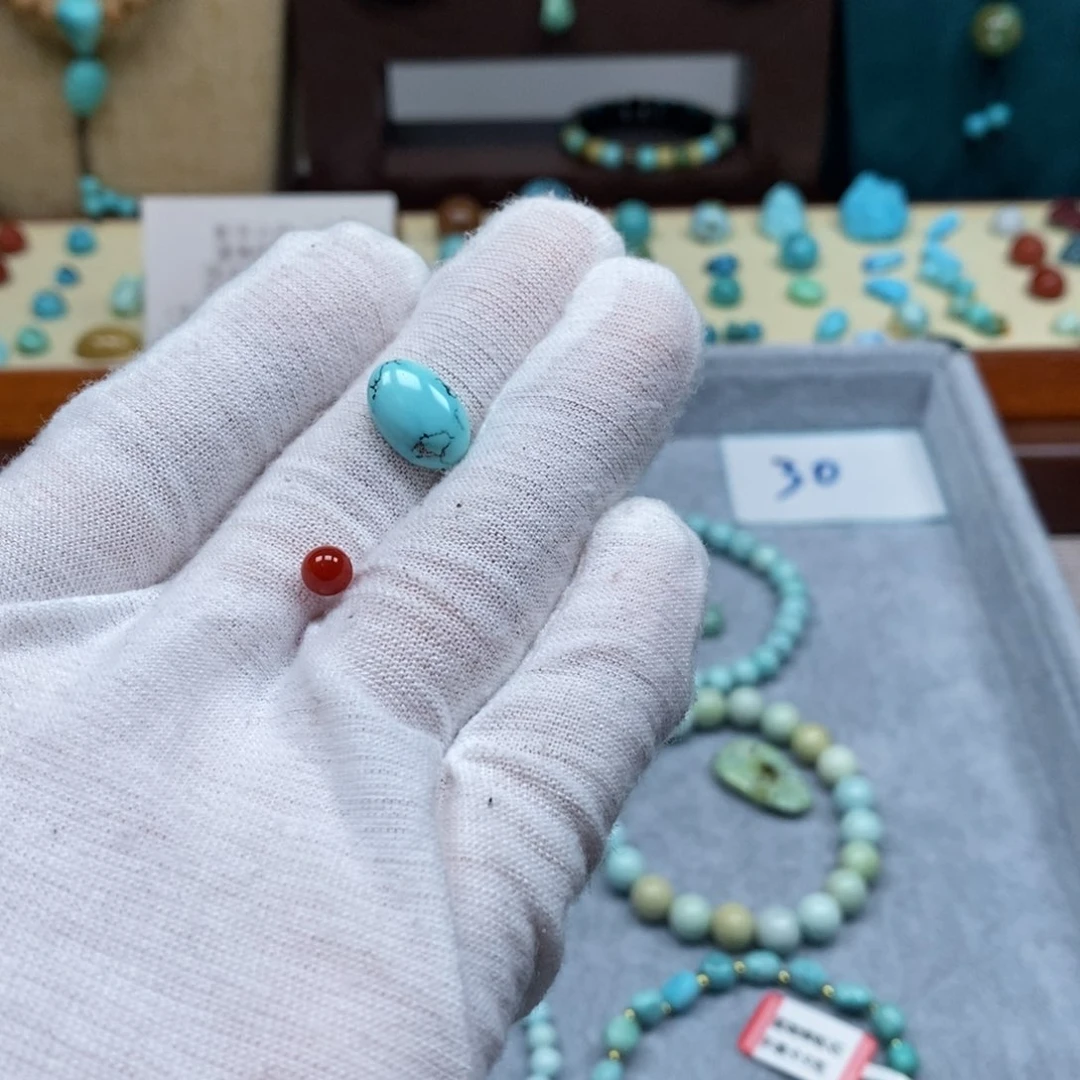 未镶嵌配饰南红玛瑙