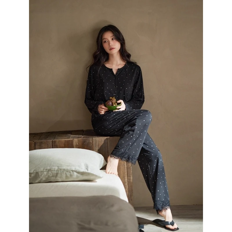 秋季新款带胸垫女睡衣2025年春秋莫代尔黑色波点家居服柔软可外穿
