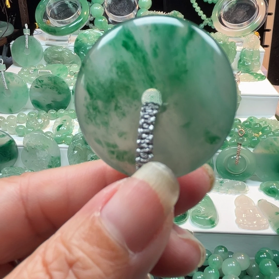 石英质玉吊坠(不含链)合金诗**方