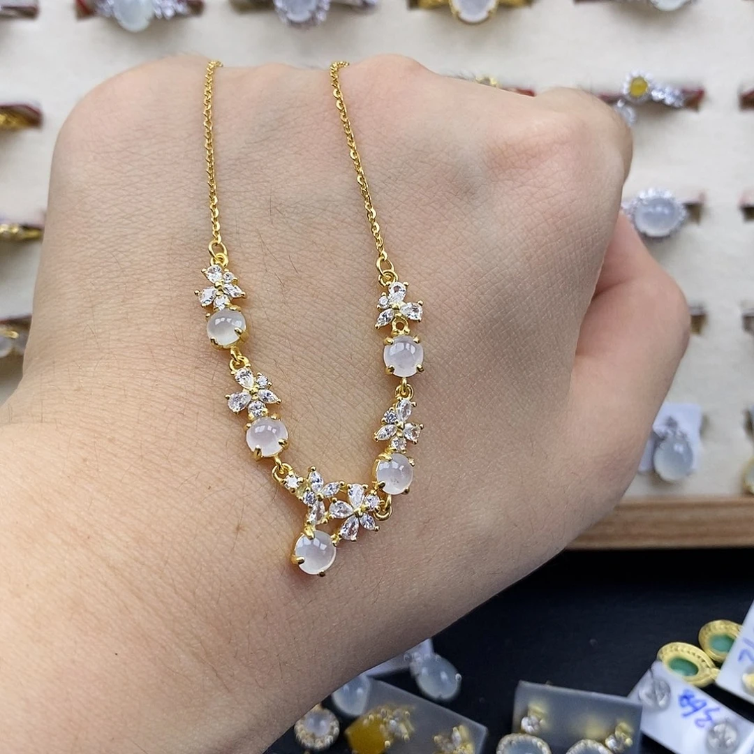 翡翠未镶嵌颈饰25