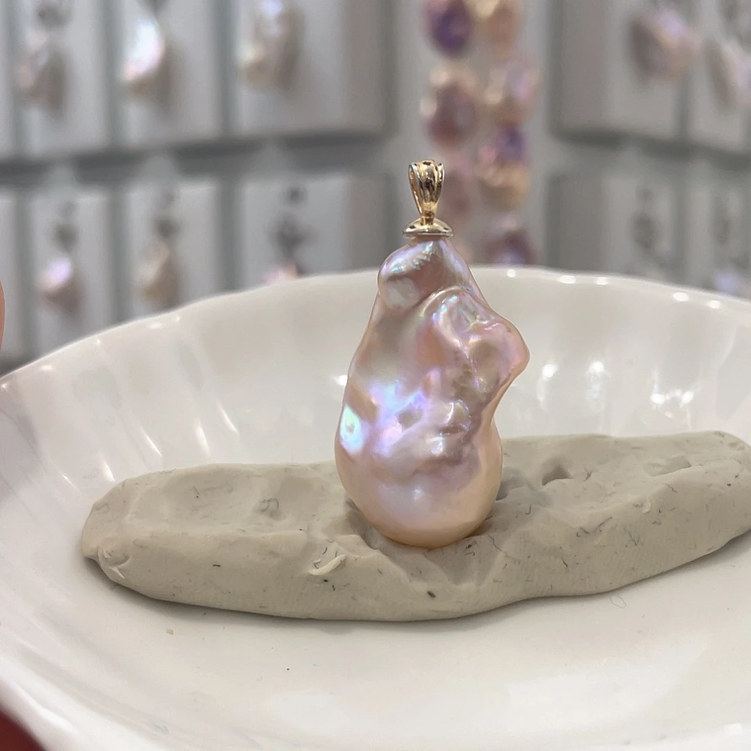 颈饰未镶嵌淡水珍珠