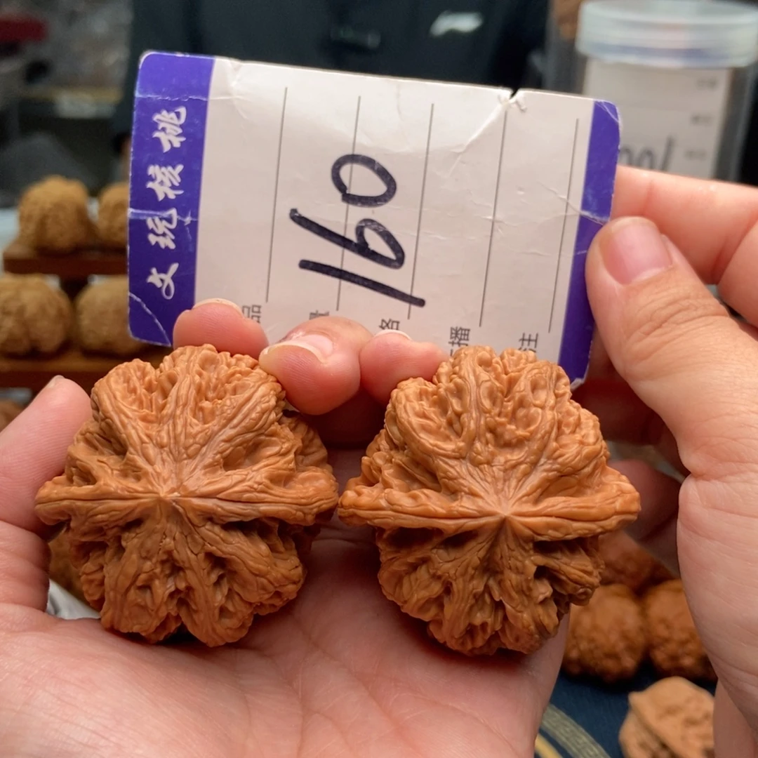文玩核桃把件45粗筋