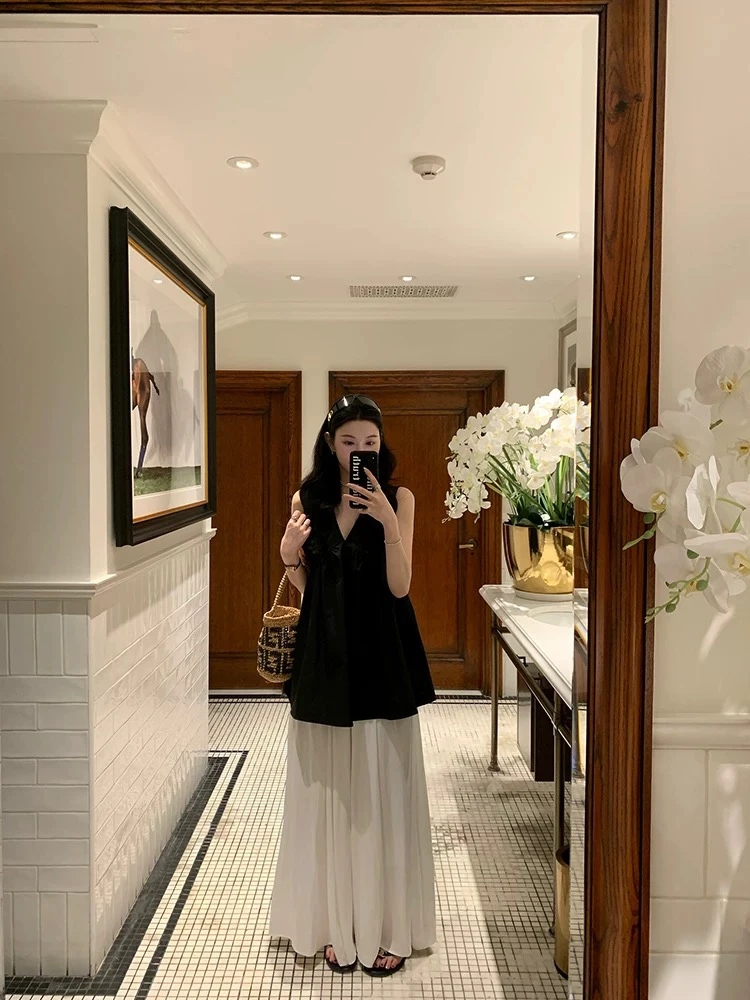 166-黑色v领无袖衬衫背心女宽松显瘦褶皱娃娃衫吊带裙/可当上衣叠