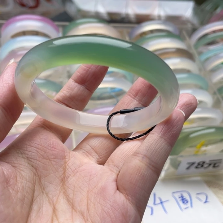 手镯玛瑙/玉髓未镶嵌5657圈口