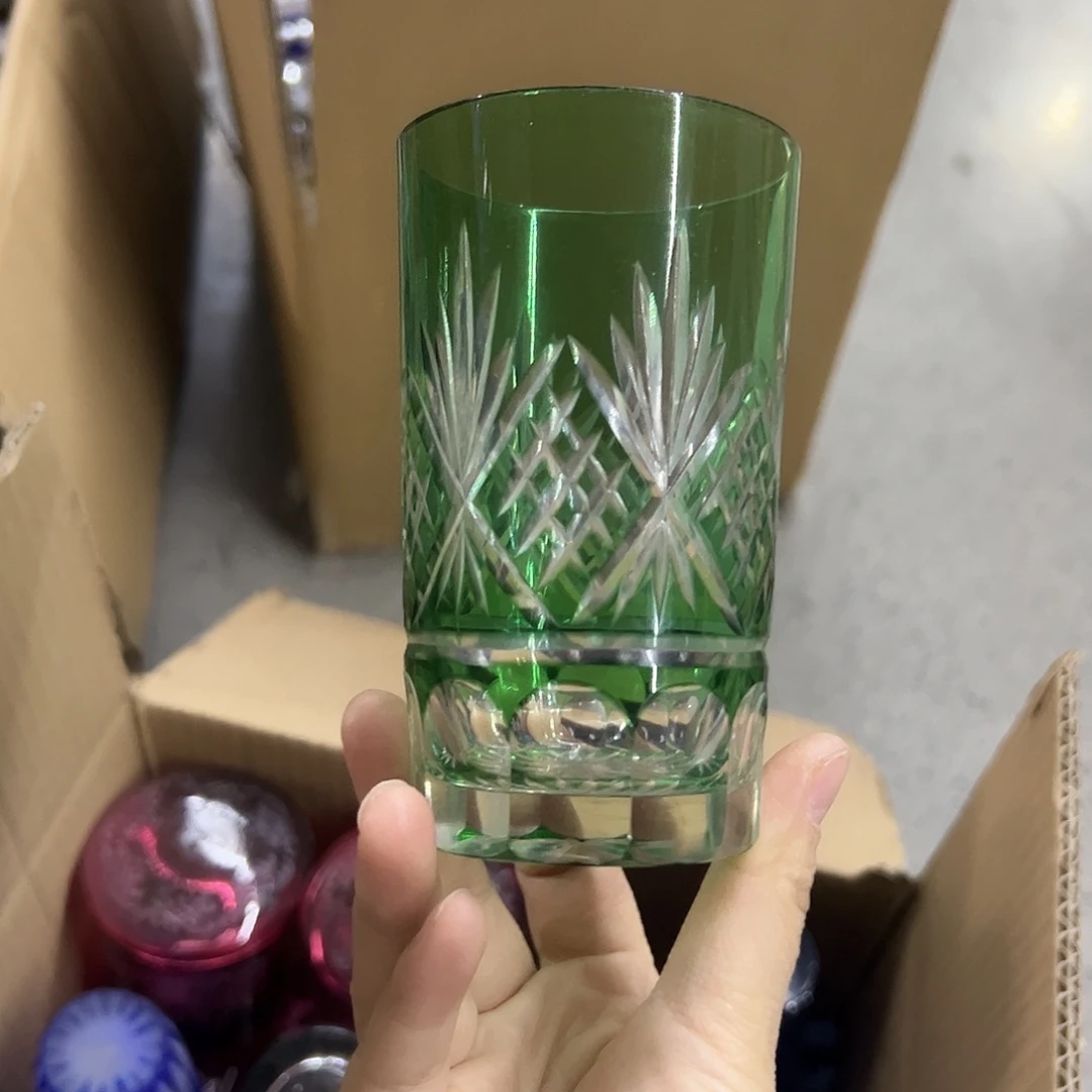 水晶玻璃平底款微瑕一个