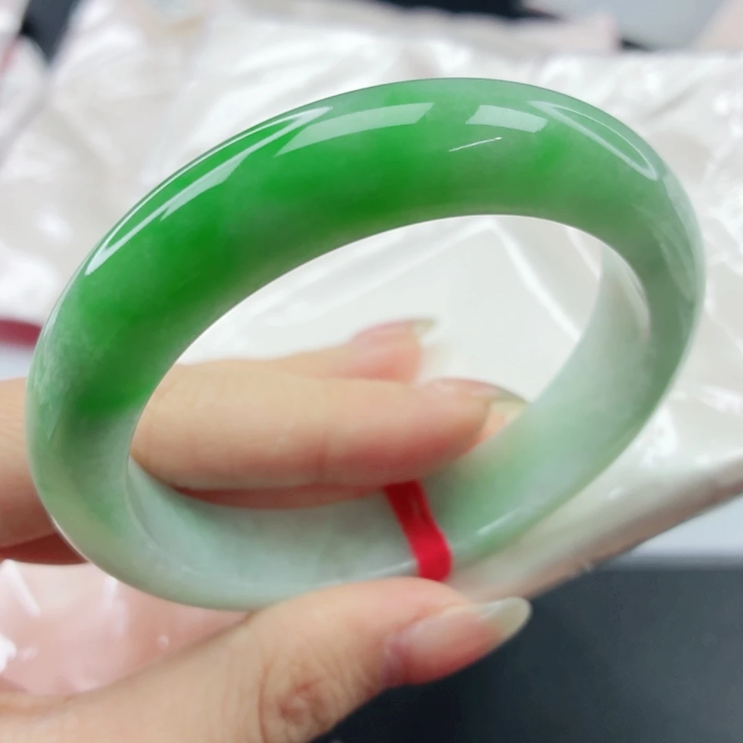 未镶嵌手镯翡翠，776