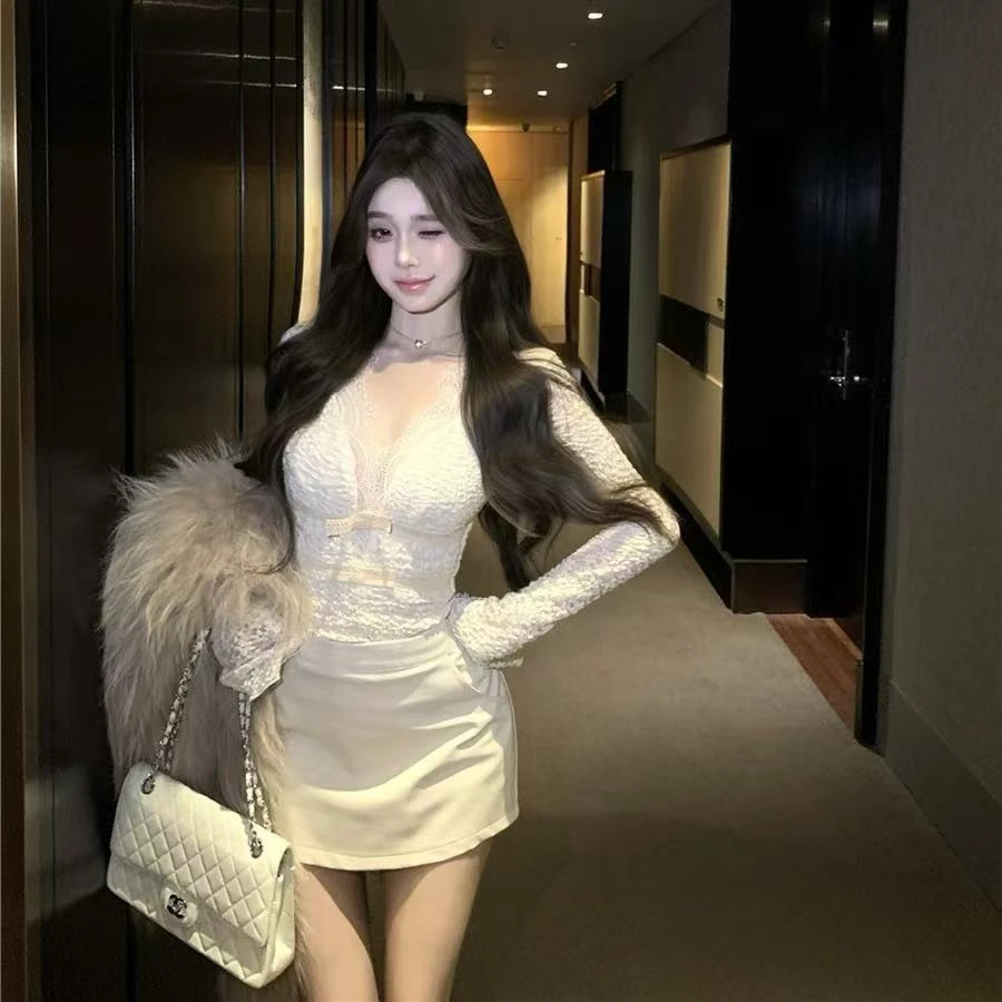 复古法式千金V领蕾丝包臀显瘦性感短裙假两件连衣裙女