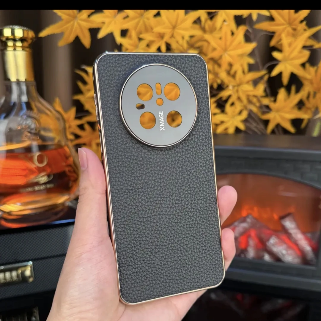 适用于【华为Mate70/Pro/RS】高档贴片黑金荔枝纹精孔镜头防摔