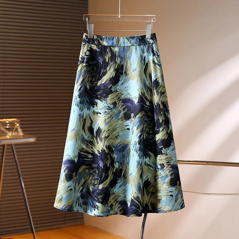 拉夏贝尔醋酸缎面半身裙女2025夏季新款复古油画风印花大摆A字裙