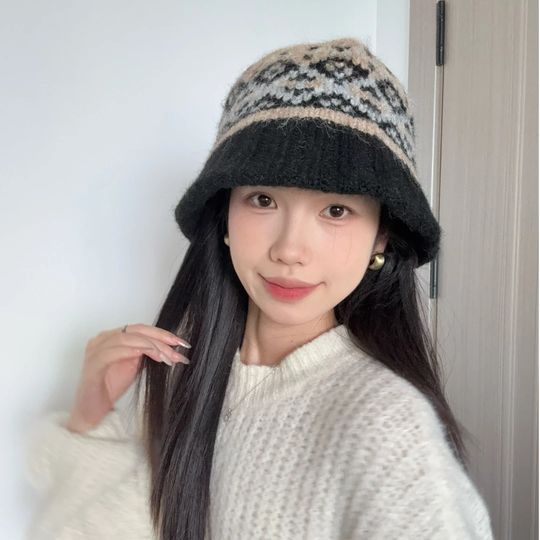 时尚秋冬盆帽帽子加厚提花渔夫帽女显脸小绒帽水桶帽