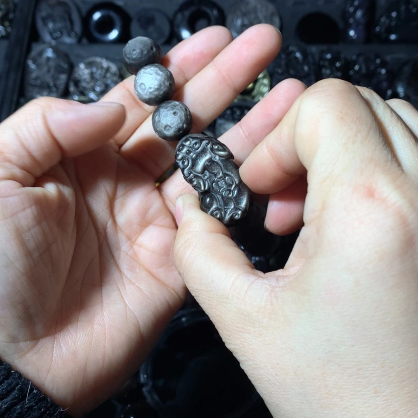 【闪购商品】黑曜岩手串未镶嵌༺****༻