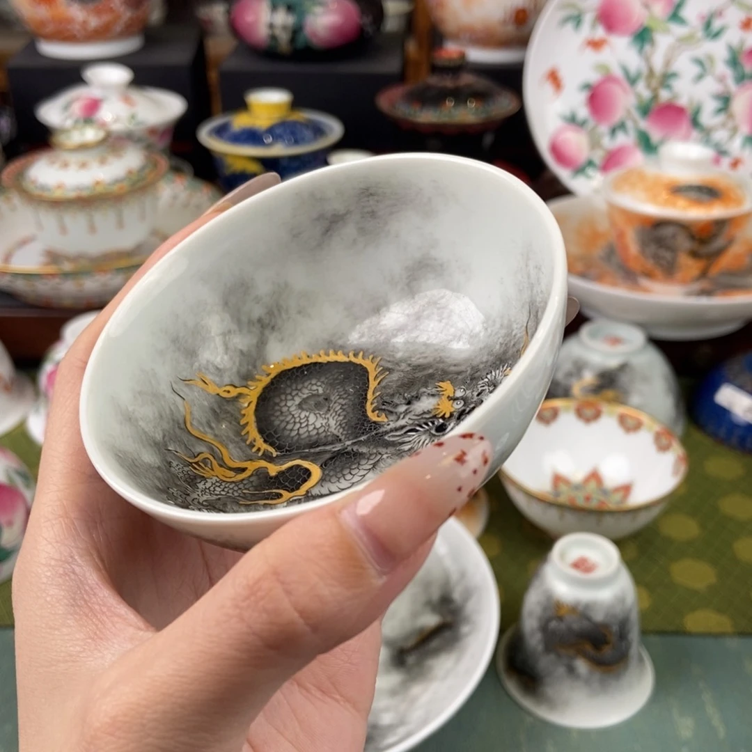 陶瓷的设计师是什么。