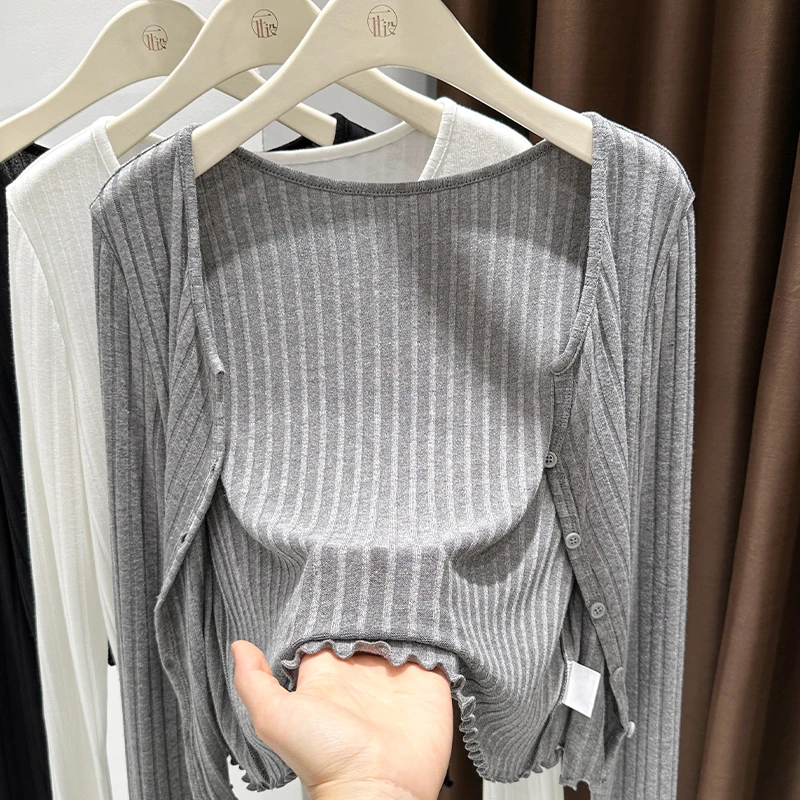 灰色V领防晒开衫坑条显瘦高级外套夏季新款木耳边下摆高腰上衣薄