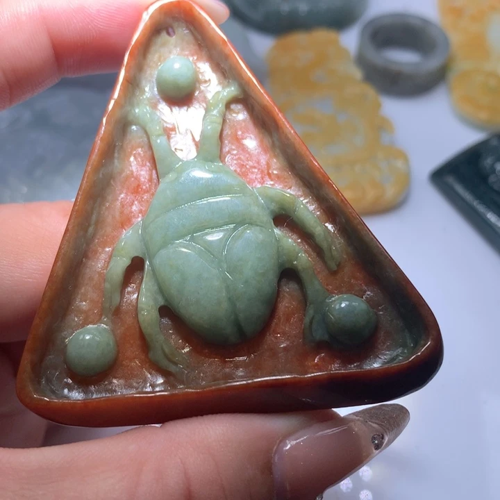 翡翠未镶嵌颈饰保真天然A货翡翠