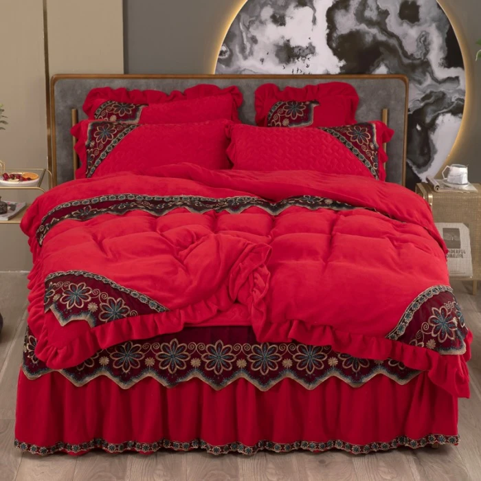 12斤加厚加棉床品公主风婚庆款刺绣大裙防滑床裙牛奶绒红色四件套