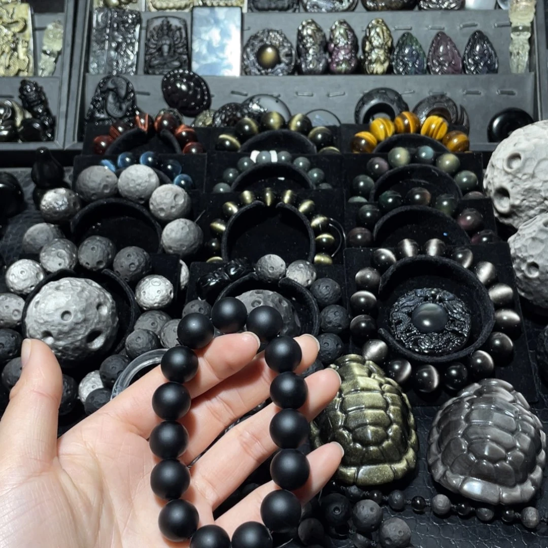 饺****黑曜岩未镶嵌珠宝奇石