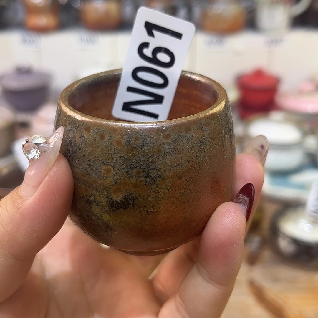 朱泥茶杯陶瓷艺术