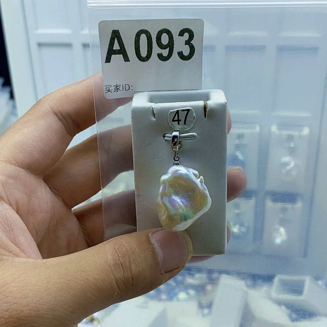 淡水珍珠合金颈饰