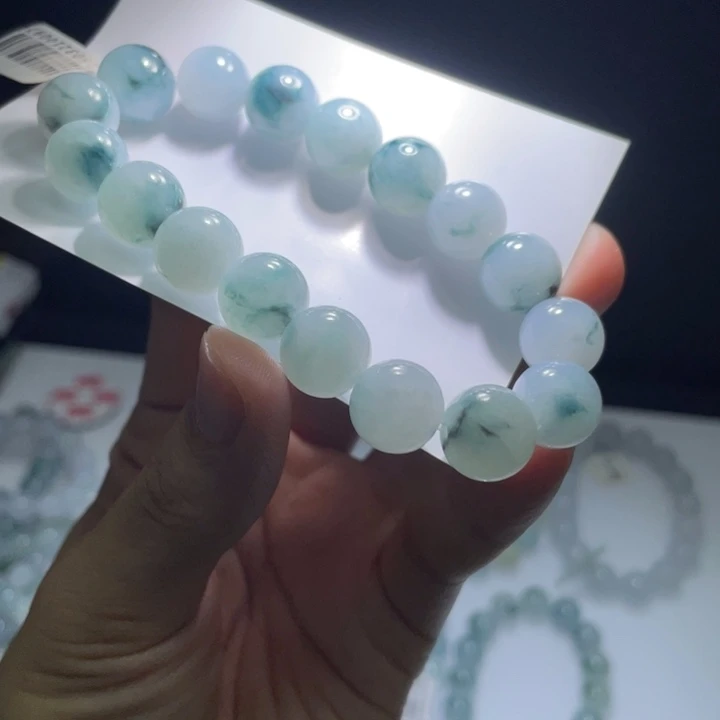 未镶嵌定制翡翠翡翠