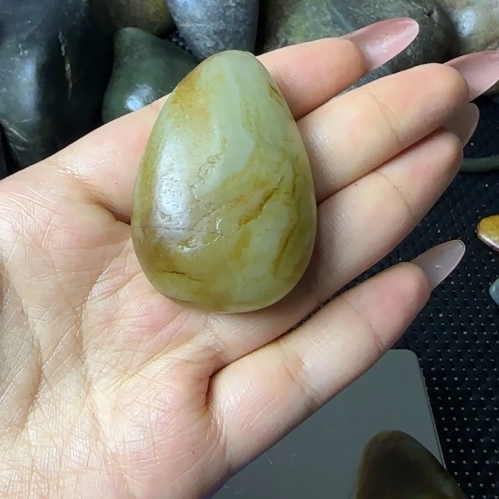 教***主未镶嵌和田玉把件
