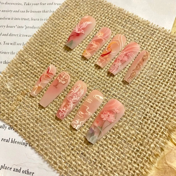 桃甜也·新款国风磨砂丹凤呈祥长梯美甲穿戴甲贴片 实拍