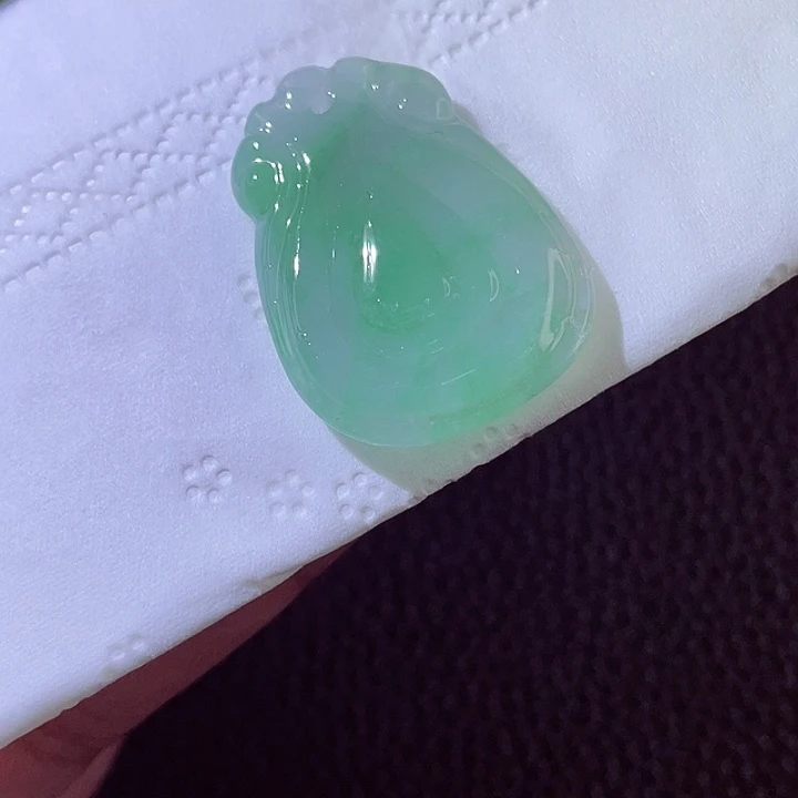 未镶嵌定制翡翠翡翠