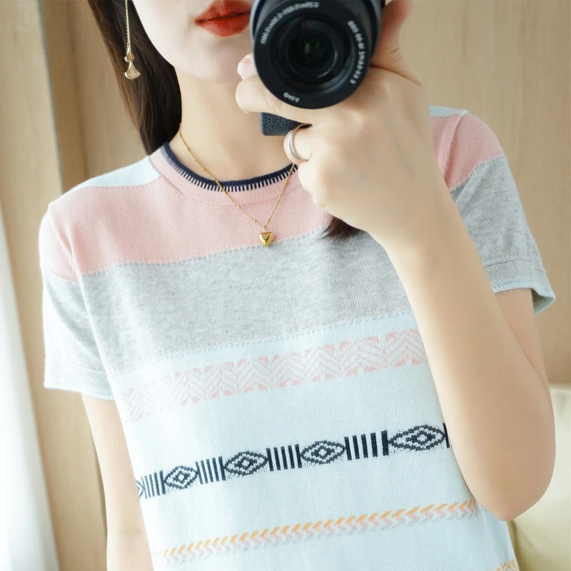 A423宽彩条短袖打底衫