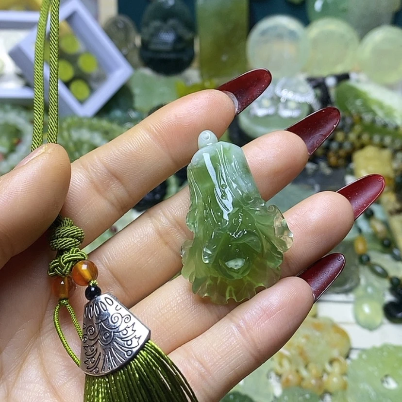 【闪购商品】蛇纹石玉颈饰未镶嵌ʕ****