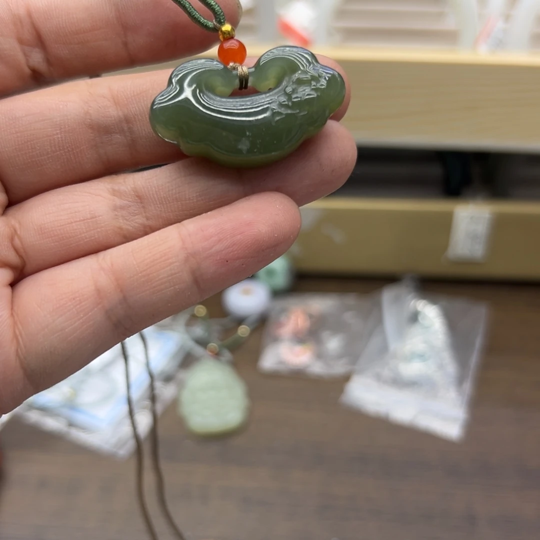 颈饰未镶嵌和田玉830