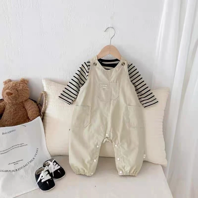 新生儿韩版工装背带裤出门外出服休闲时尚