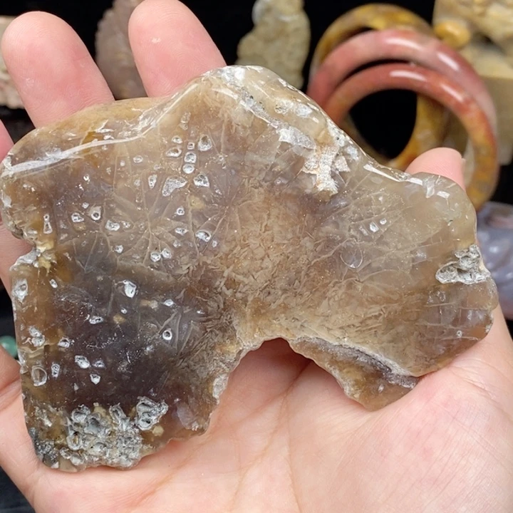 未镶嵌手镯硅化玉