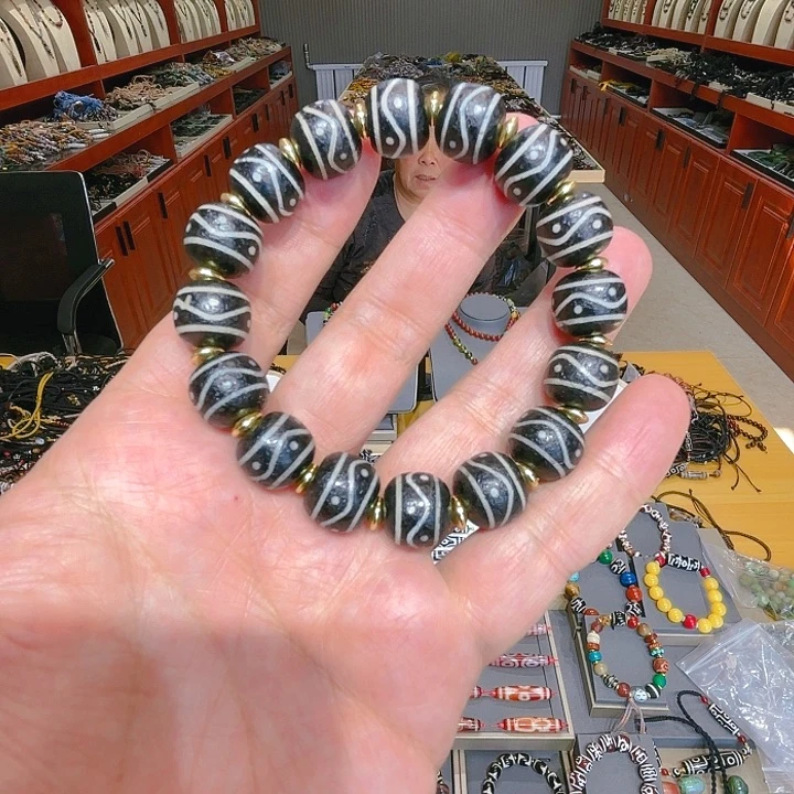 未镶嵌玛瑙/玉髓珠宝奇石