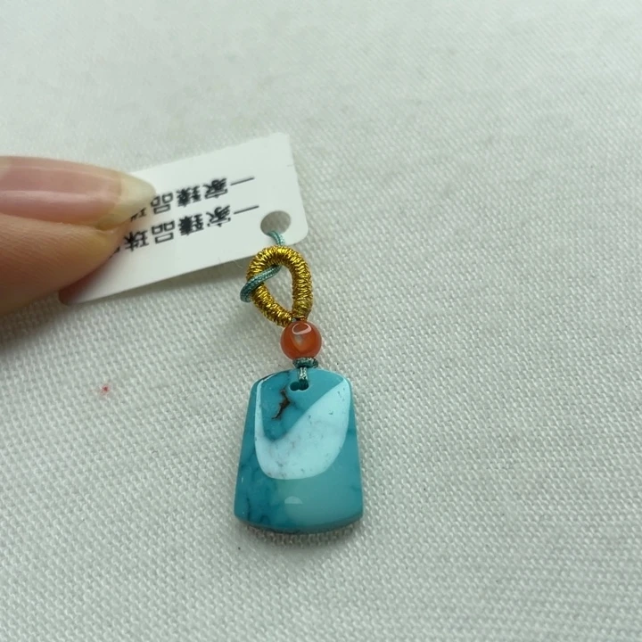 绿松石未镶嵌珠宝