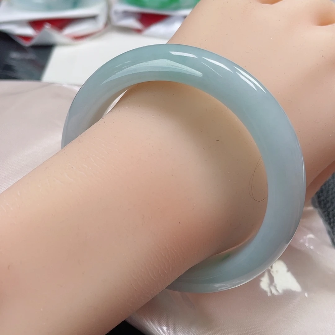 翡翠手镯未镶嵌缅甸翡翠手镯57圈