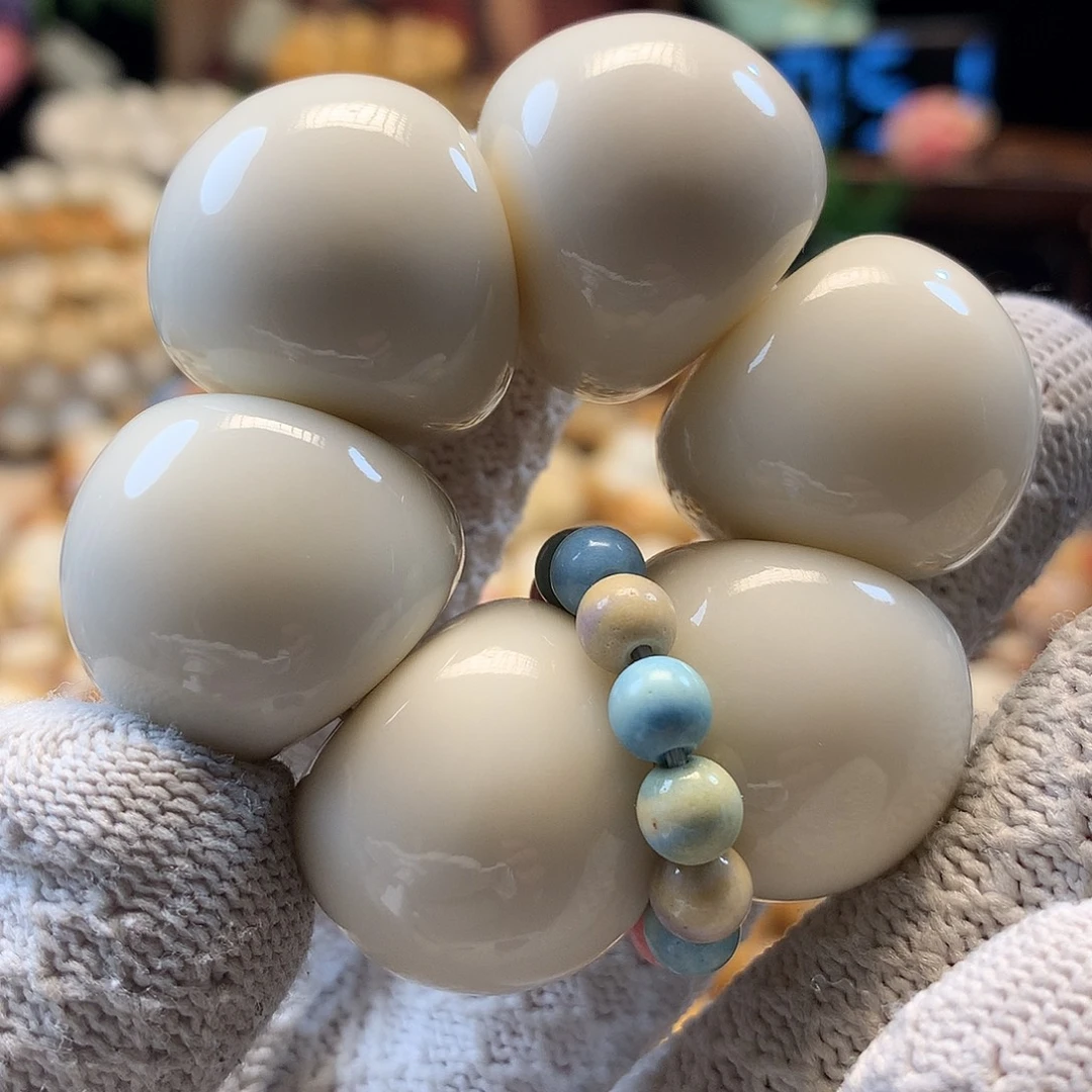 菩提根/象牙果吊坠3白山竹彩虹