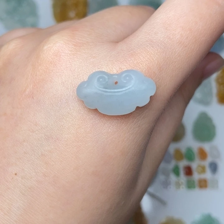 定制翡翠未镶嵌平安锁