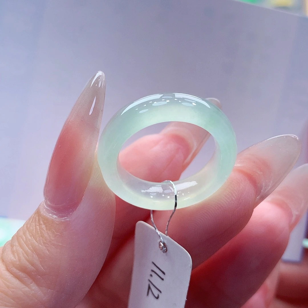 翡翠未镶嵌戒指缅甸A货