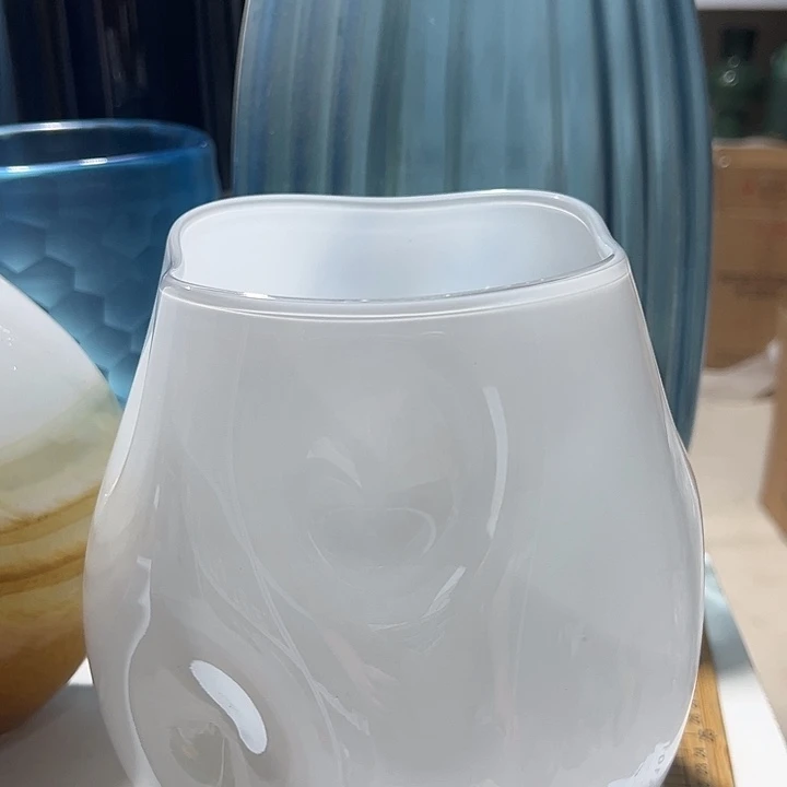 琉璃手工艺品白色花瓶花器高22口11