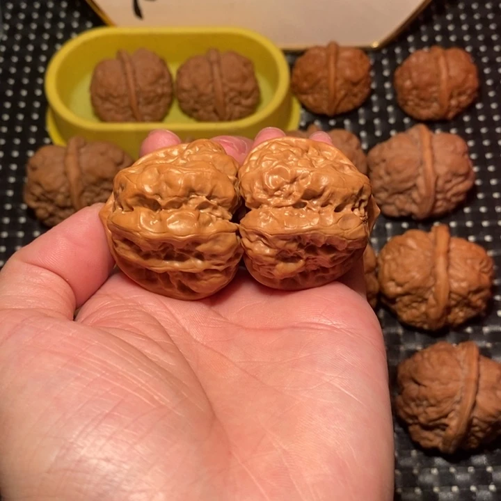 再***会文玩核桃把件四深开大腿三角暴力蛙