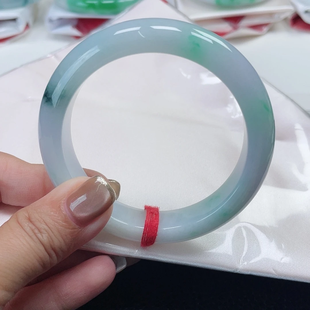 翡翠手镯未镶嵌缅甸翡翠56圈口29