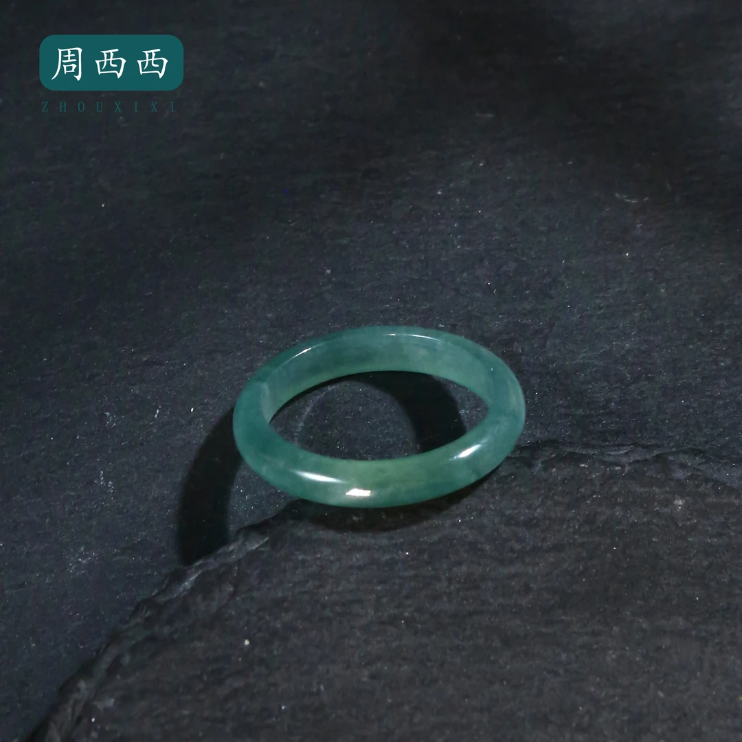 周西西精美珠宝翡翠戒指长0.3宽0.2经典百搭多样性发一16941
