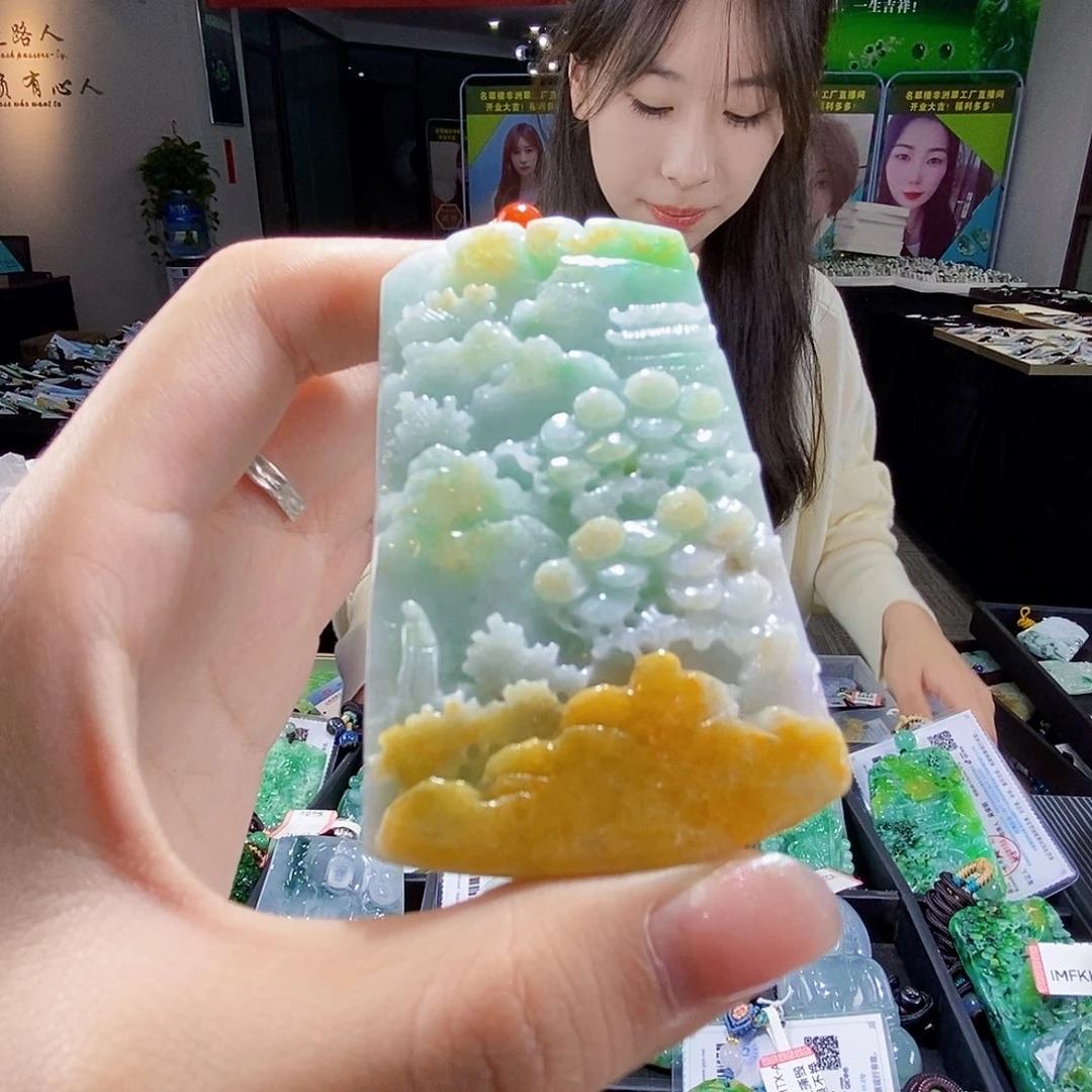 颈饰未镶嵌翡翠翡翠