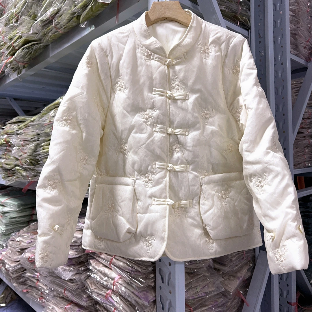 1042款时尚休闲百搭短款外套