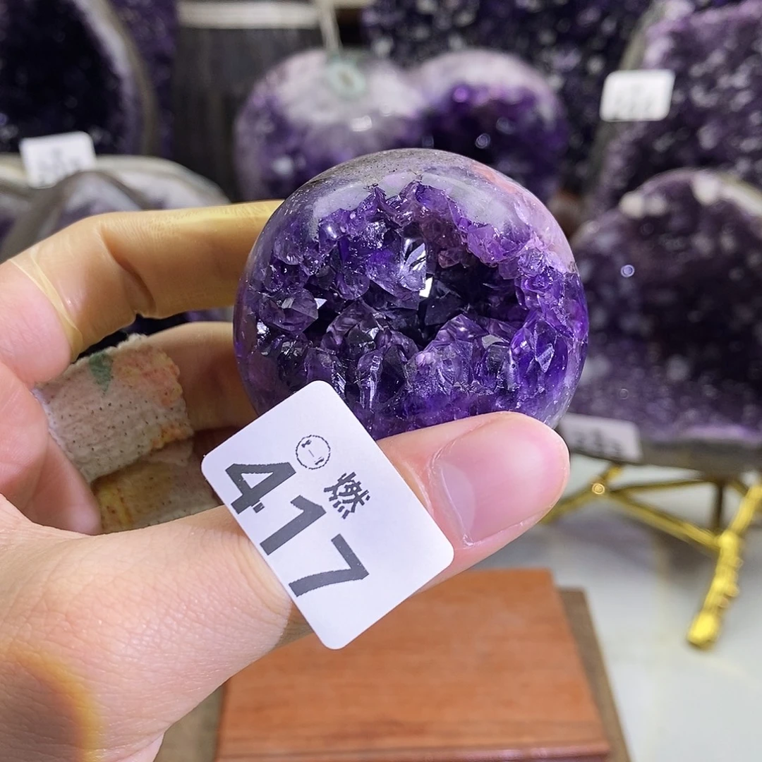 紫晶未镶嵌大型摆件（非配饰）