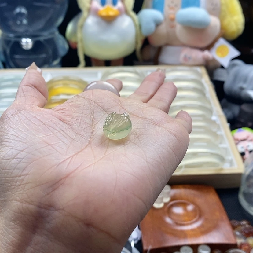 【闪购商品】玛瑙/玉髓手串未镶嵌南***刀