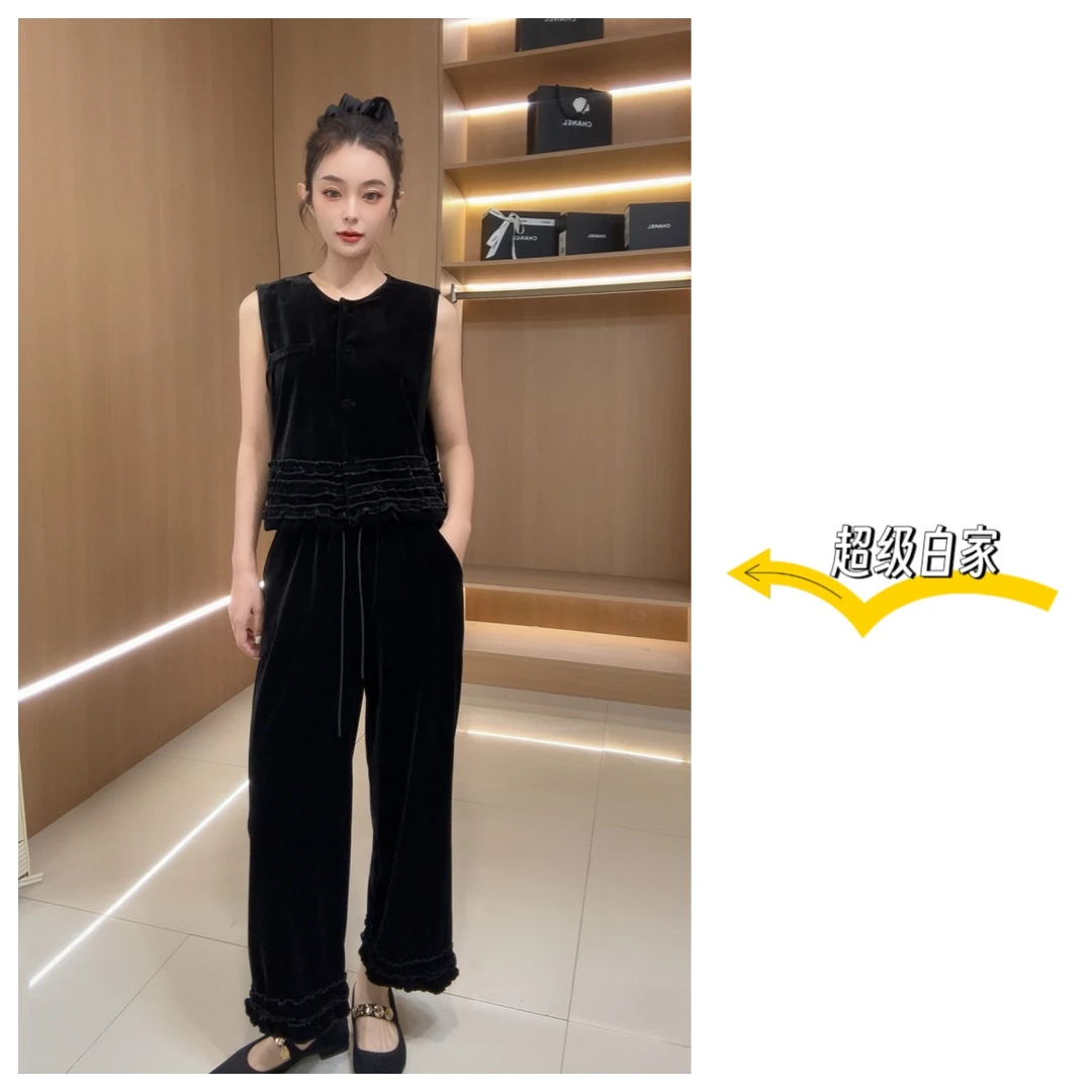 480韩版洋气减龄木耳边丝绒马甲➕丝绒裤套装