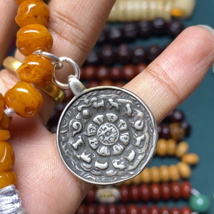 柏香籽/百香籽手串卢**?