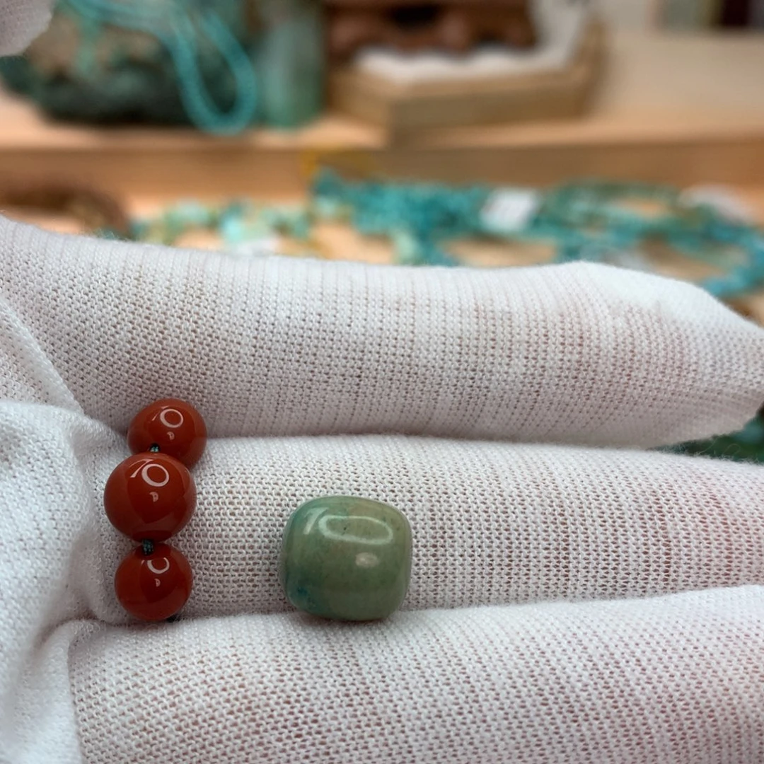 玛瑙/玉髓未镶嵌珠宝奇石