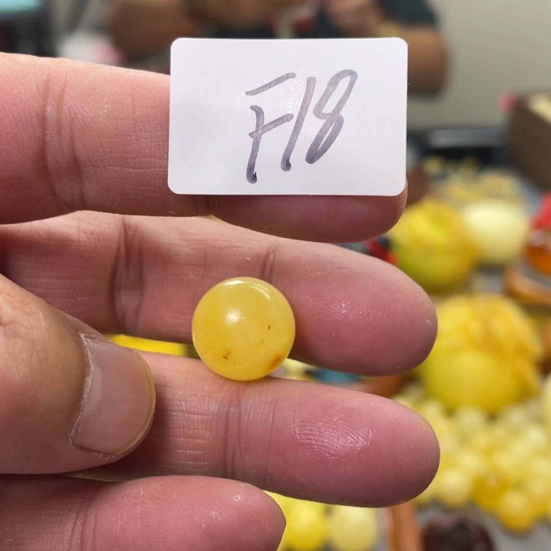 手链琥珀未镶嵌多样性发，发其中一件