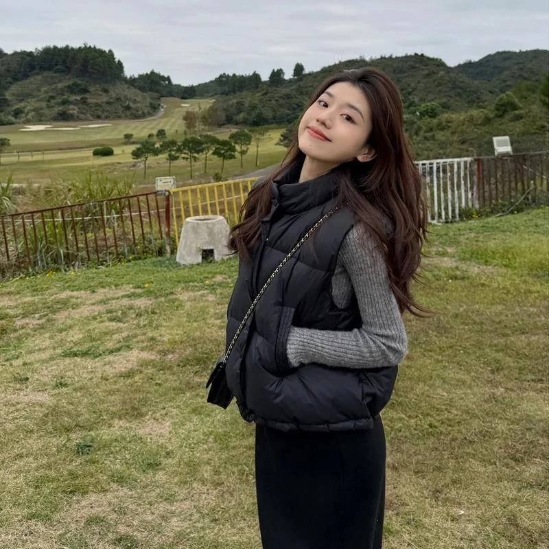 2025秋冬季新款女士时尚气质短款保暖棉马甲外穿休闲百搭马夹背心